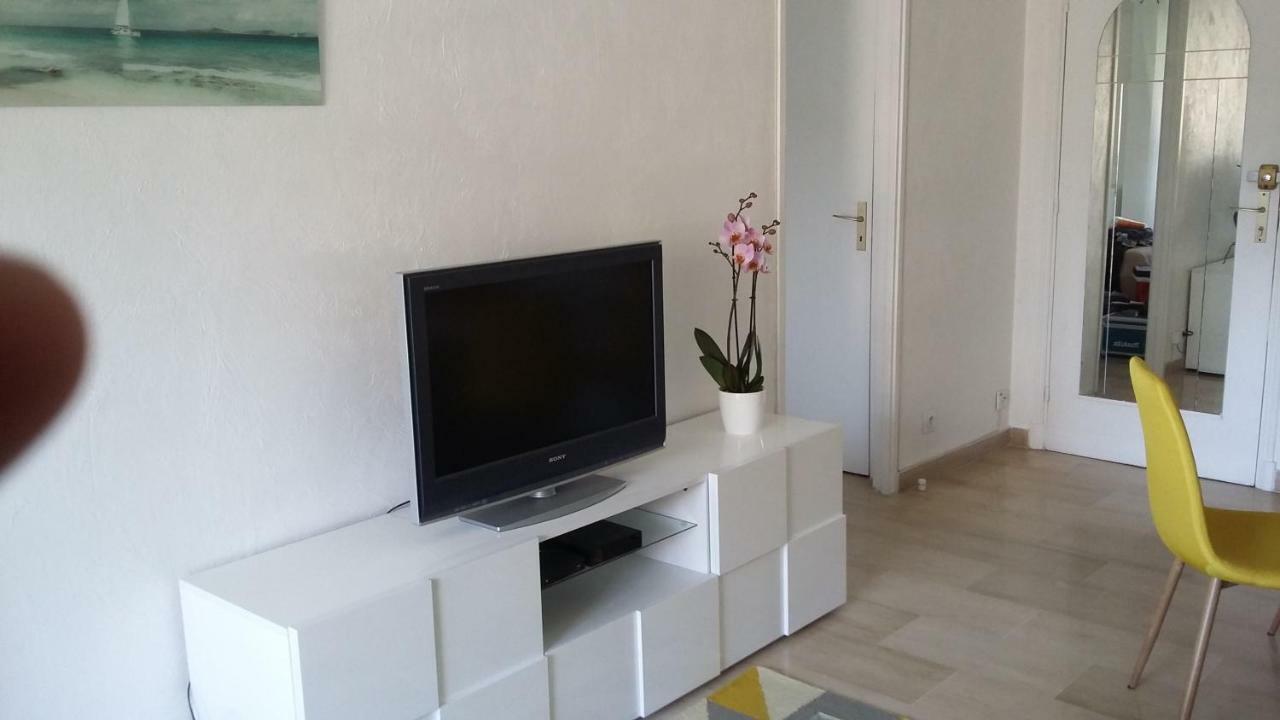 Apartamento Jardins Du Pont Du Lys Juan-les-Pins Exterior foto